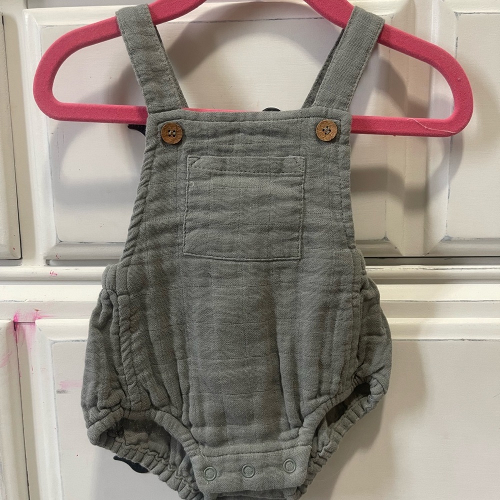 Jamie Kay Gray Cotton Muslin Romper